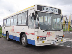 中型第二種自動車写真