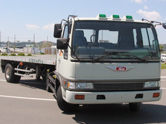 けん引自動車写真